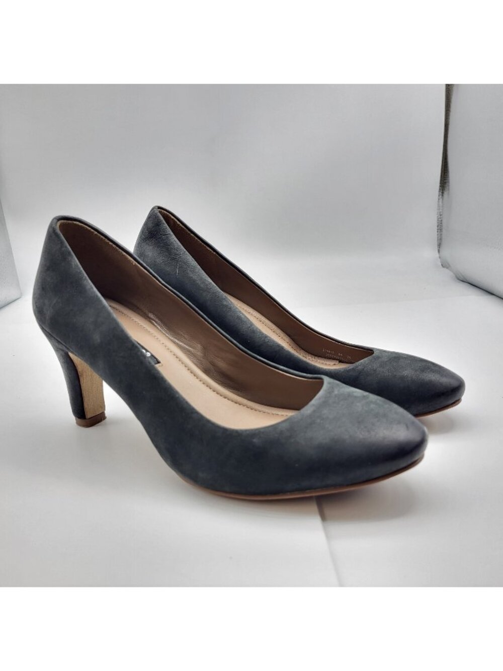 Ecco Black Sculptured suede Leather Pump Heels sz 36 5.5 Sexy Career Comfort